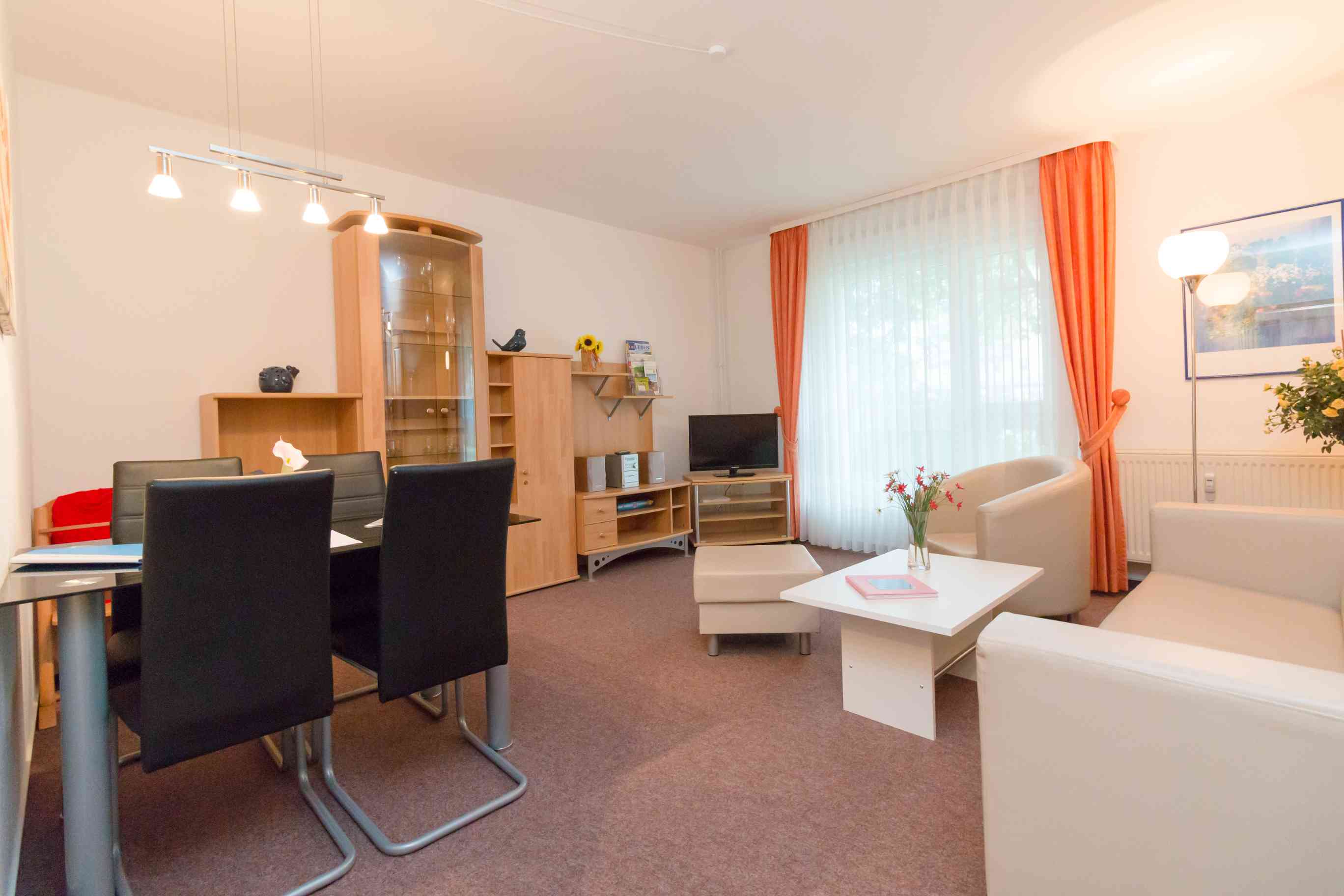 Claus-v.-Stauffenberg-Str. 13, 02977 Hoyerswerda (2)