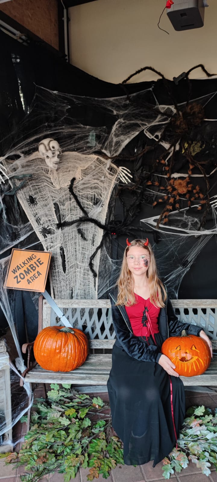 celina_kasten_drittes.jpg